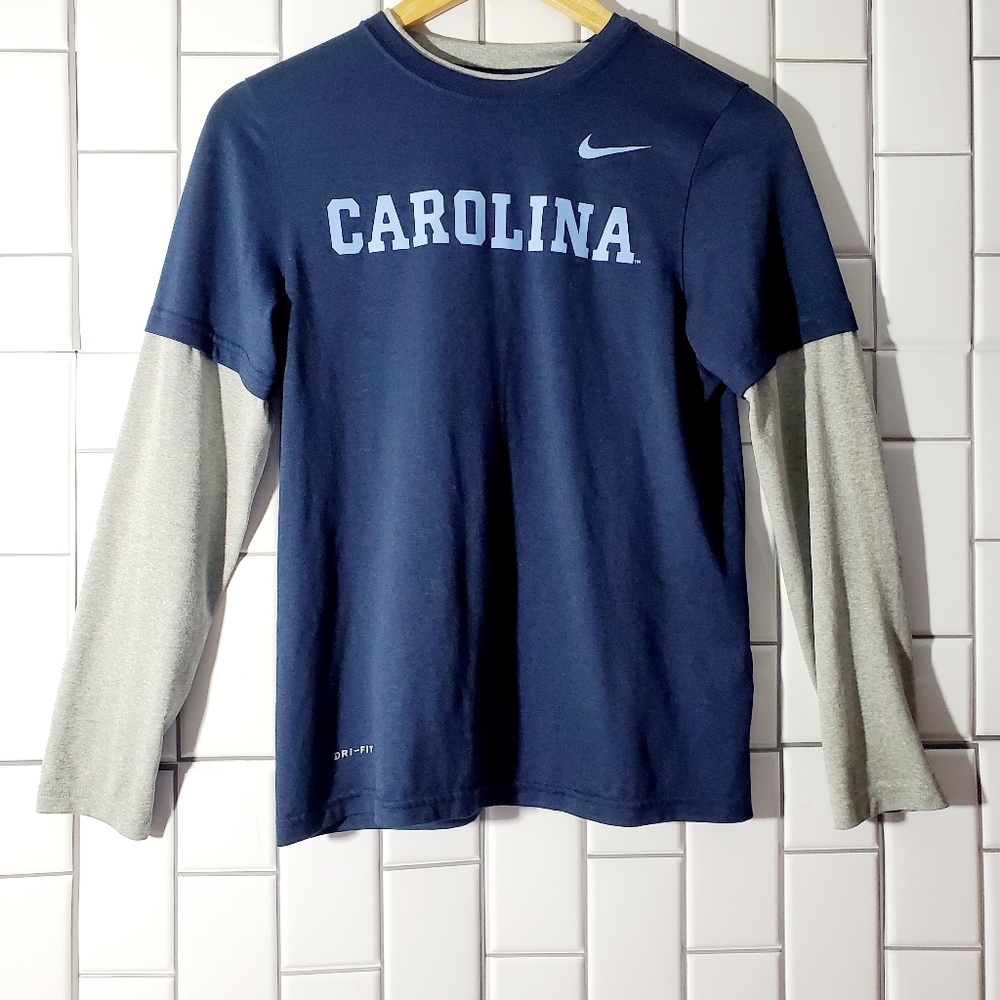 Youths CAROLINA NIKE Tee Shirt  Long Sleeve Color(